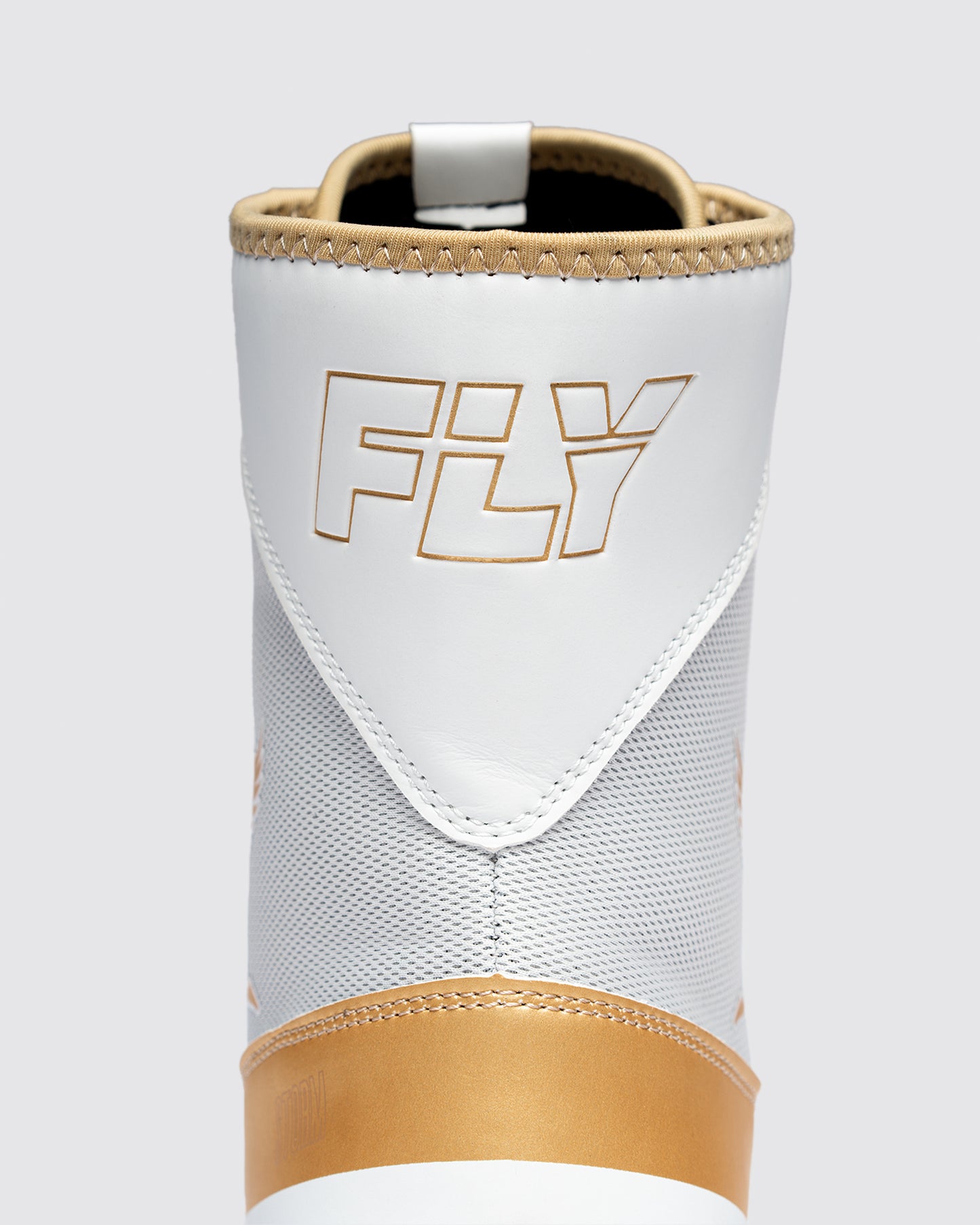 Storm 2 Boots White/Gold