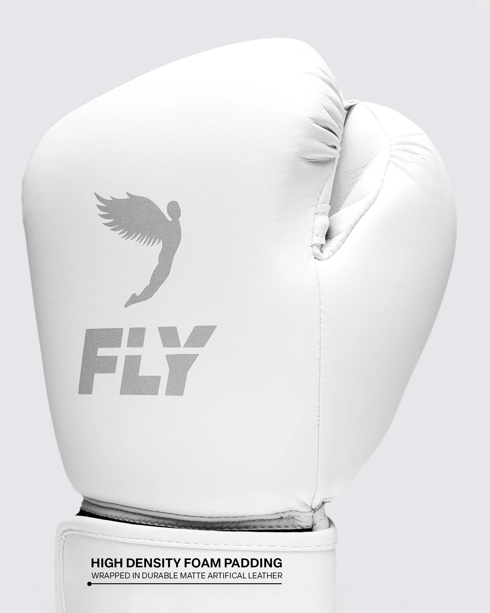Boxing – Fly