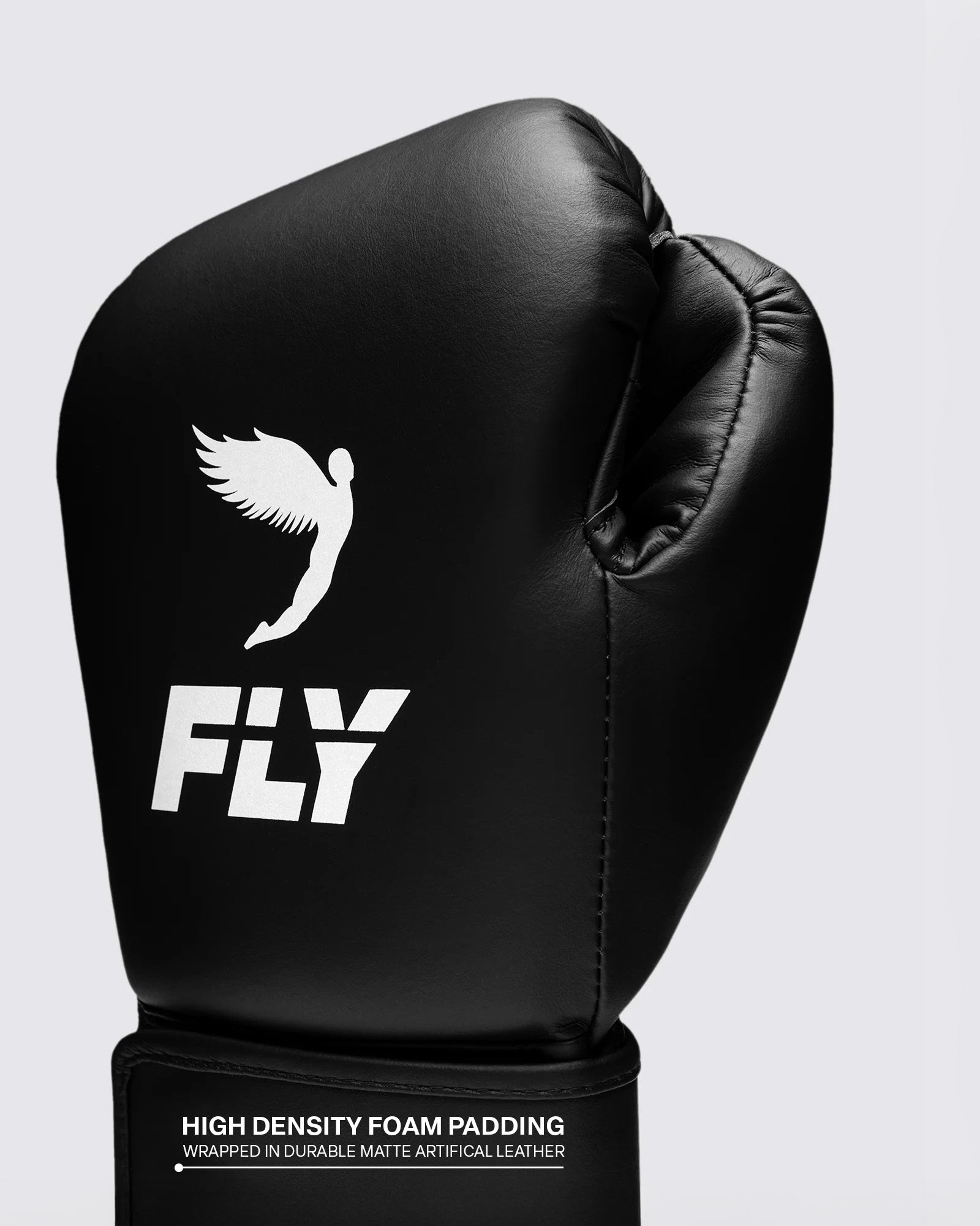Boxing – Fly