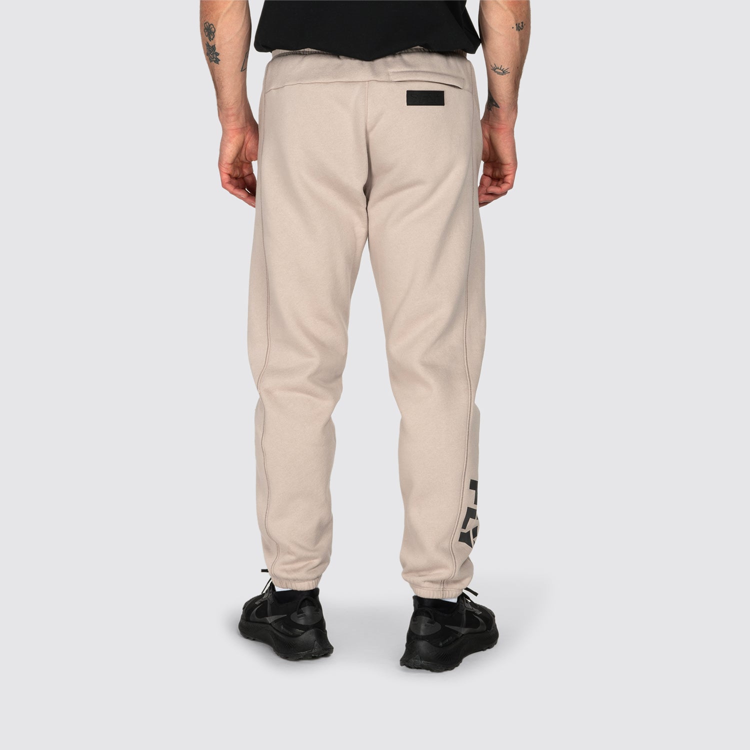 Undisputed Relaxed Fit Joggers (8244016054524)