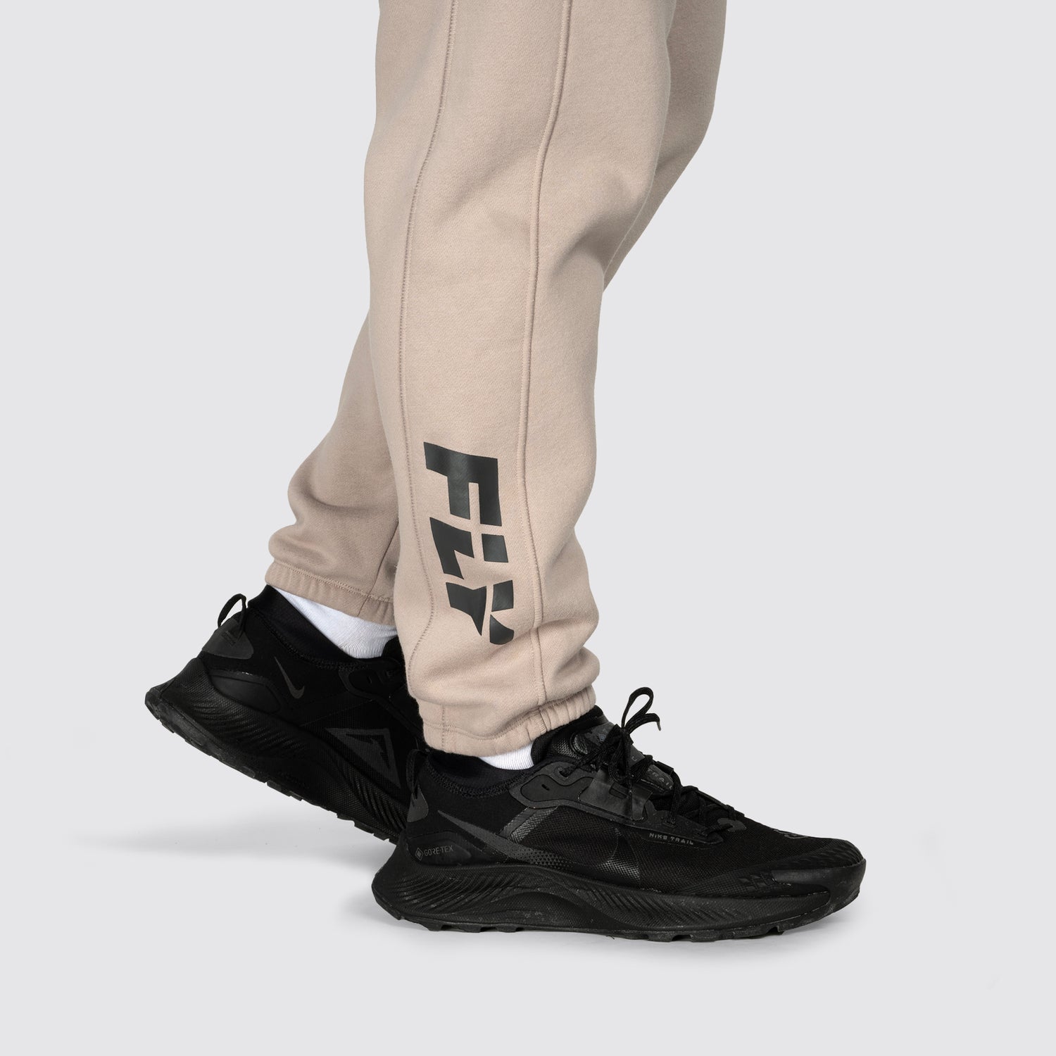 Undisputed Relaxed Fit Joggers (8244016054524)