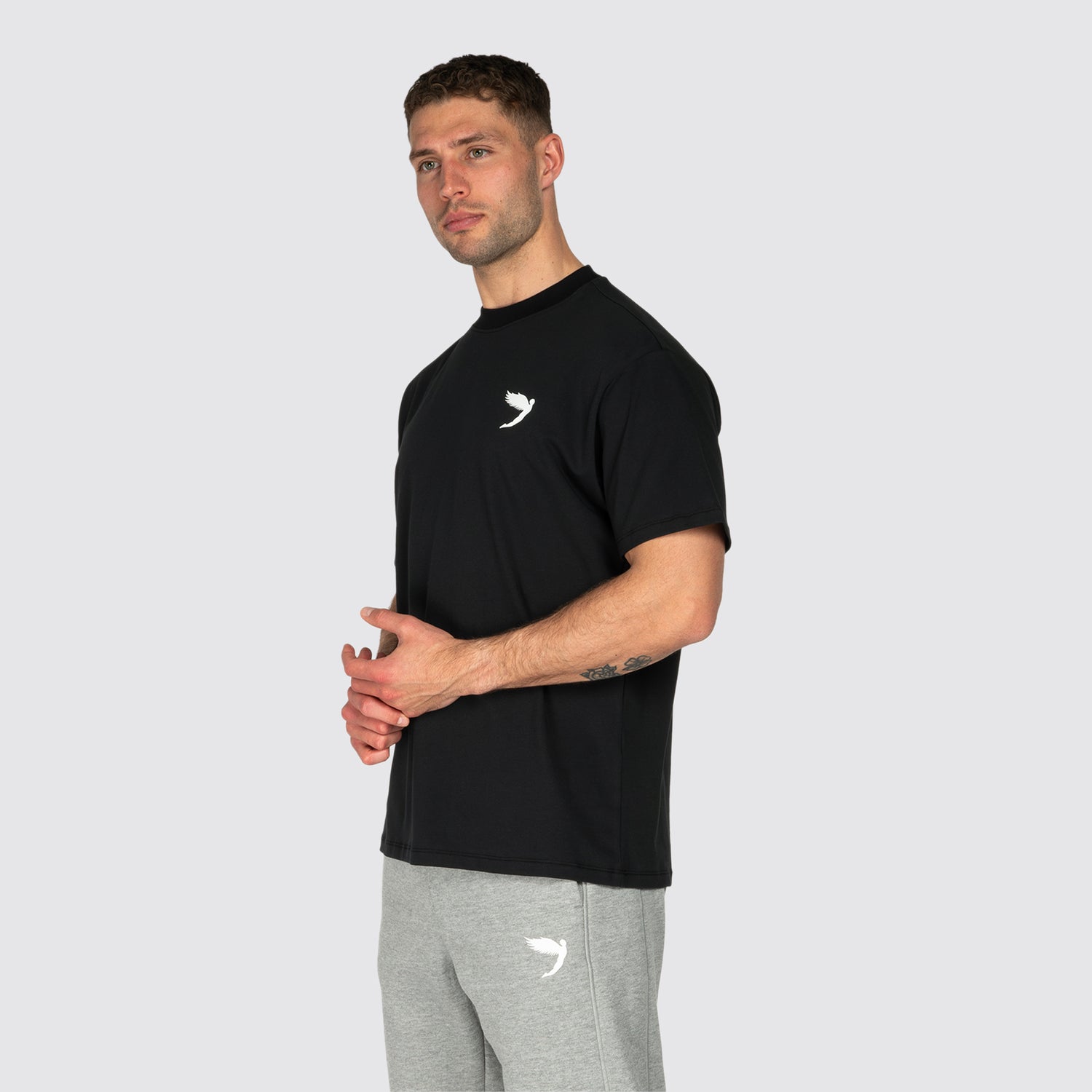 Undisputed Relaxed Fit Tee Black (8244019462396)